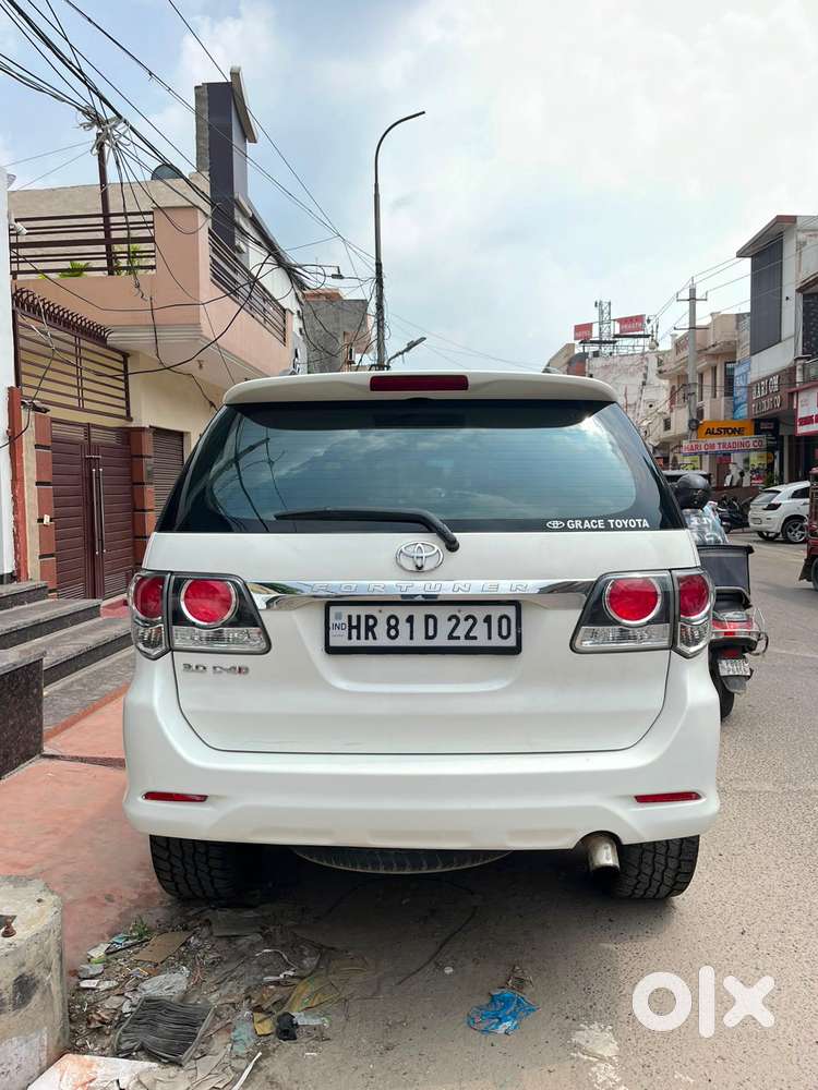 Toyota Fortuner 4x2 Mt 2.8 Diesel, 2015, Diesel