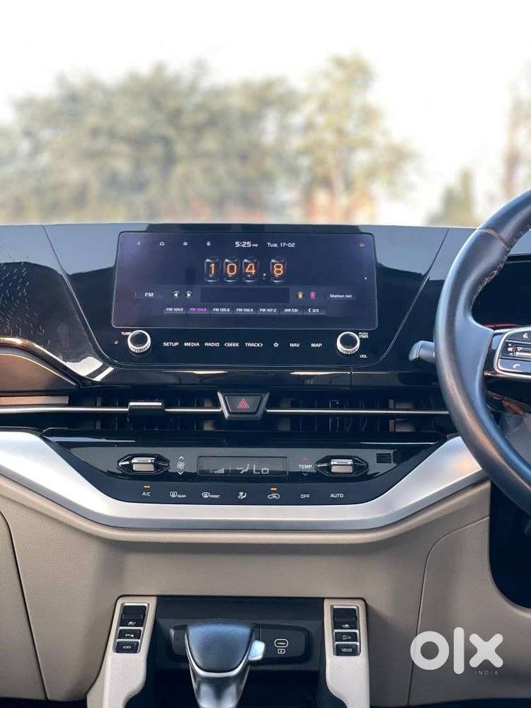 Kia Carens 1.5 Luxury Plus Diesel At 7 Str, 2022, Diesel