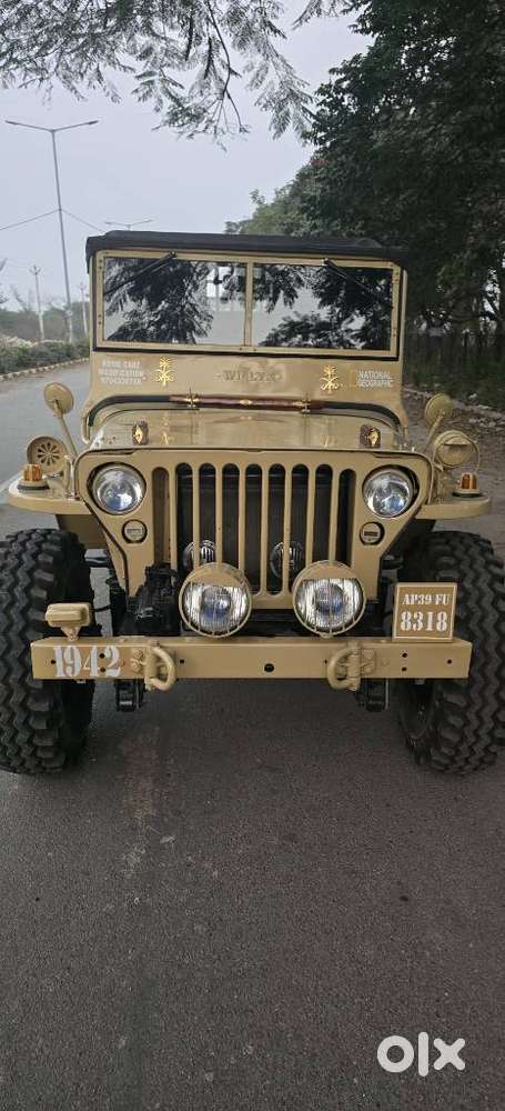 Mahindra Willys Low Bonet, 2003