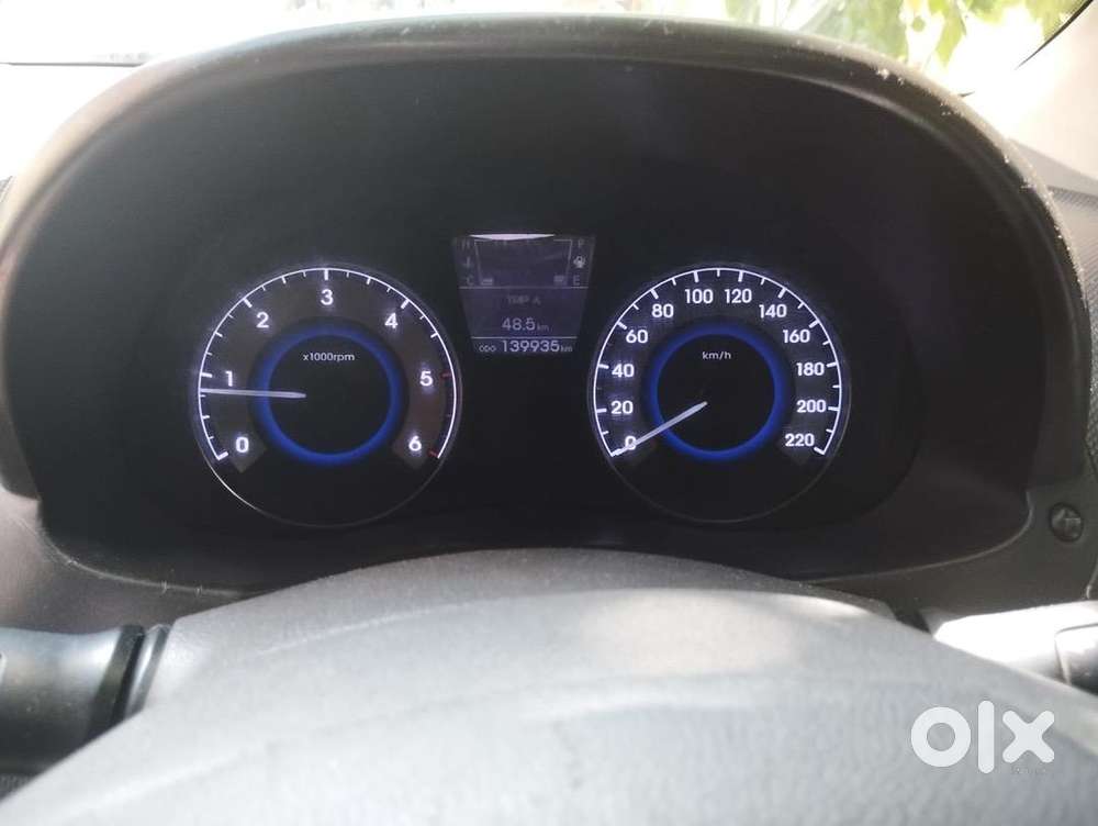 Hyundai Fluidic Verna 2012 Diesel 145000 Km Driven