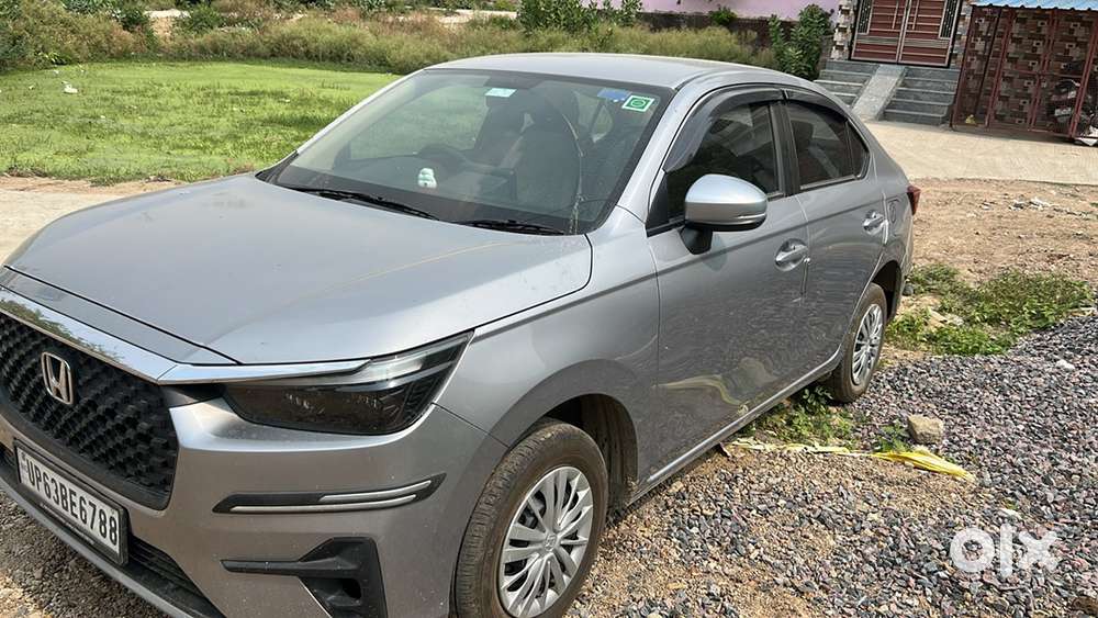 Honda Amaze Petrol 2025
