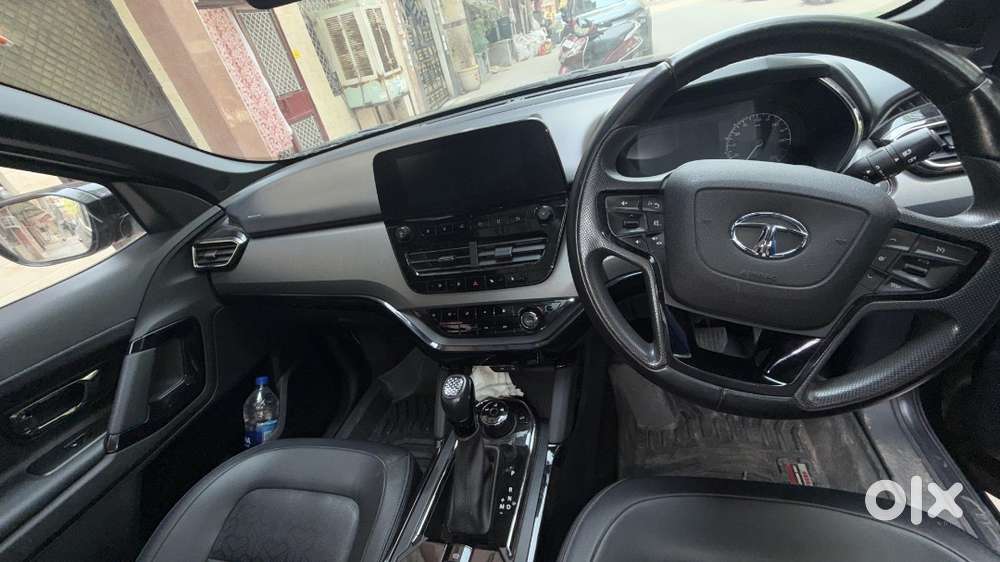 Tata Safari 2023 Diesel 25000 Km Driven