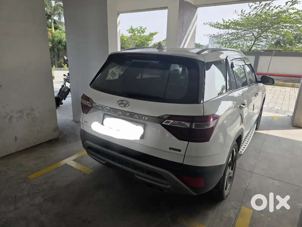 Hyundai Alcazar Signature 2.0 Petrol At  37k Km  Top End