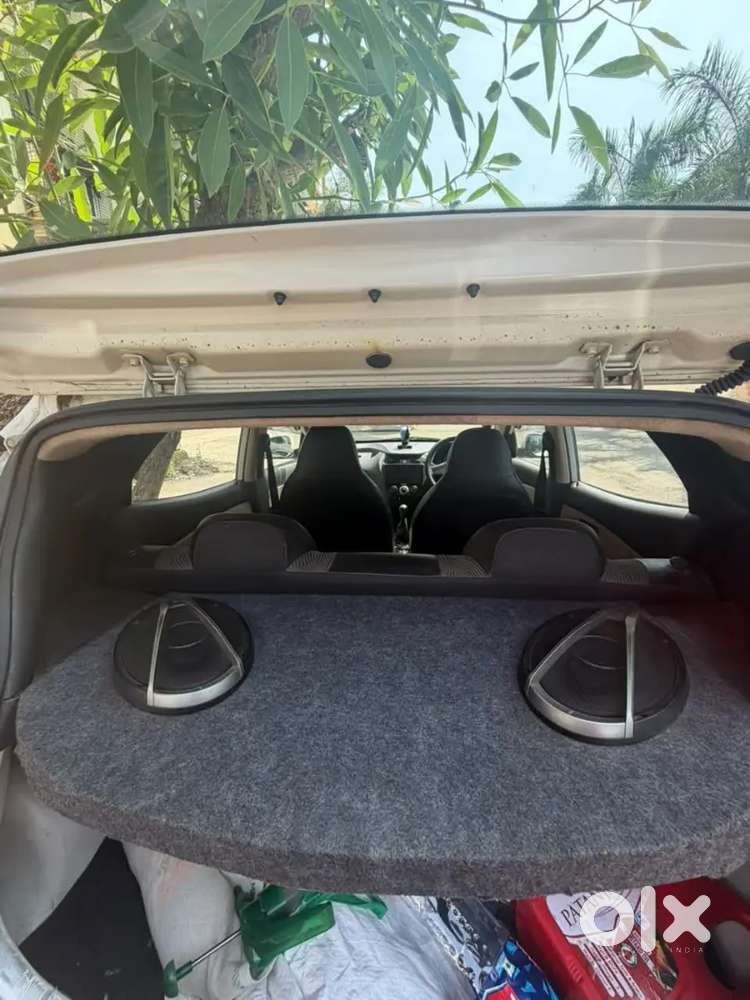 Hyundai Eon 0.8 Sportz 2013 Variant