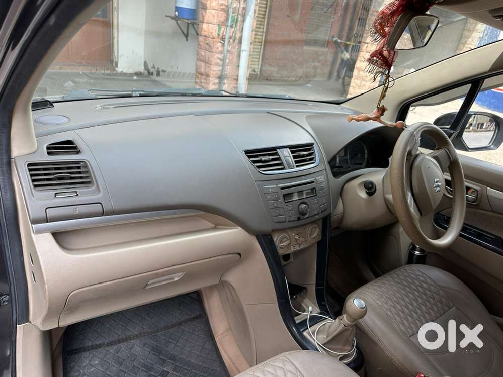 Maruti Suzuki Ertiga 2013