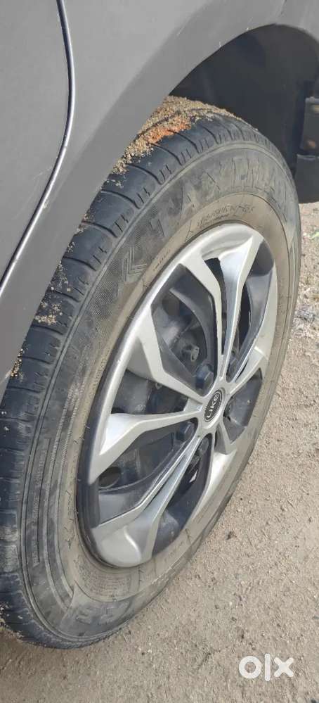Maruti Suzuki Dzire 2013