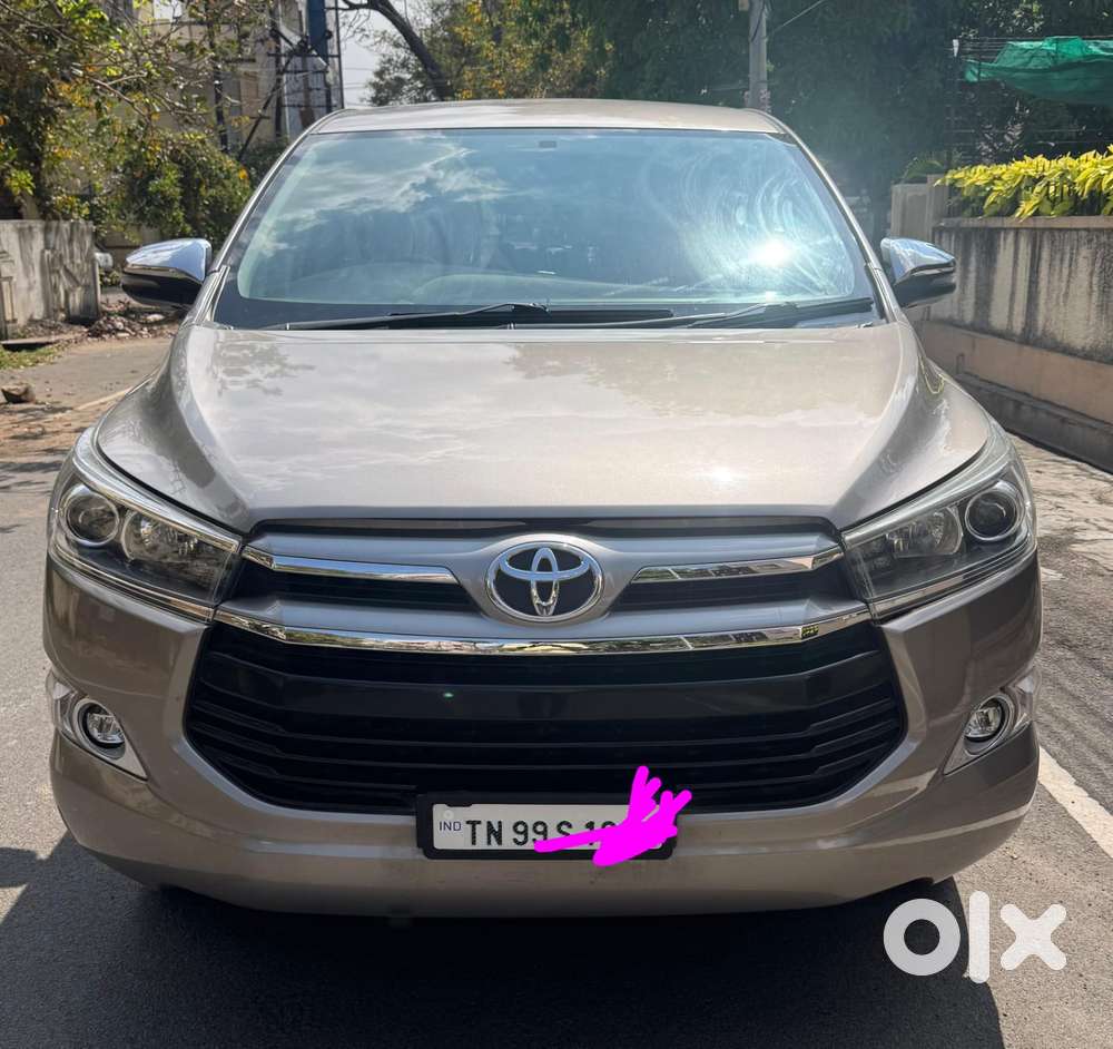 Toyota Innova Crysta