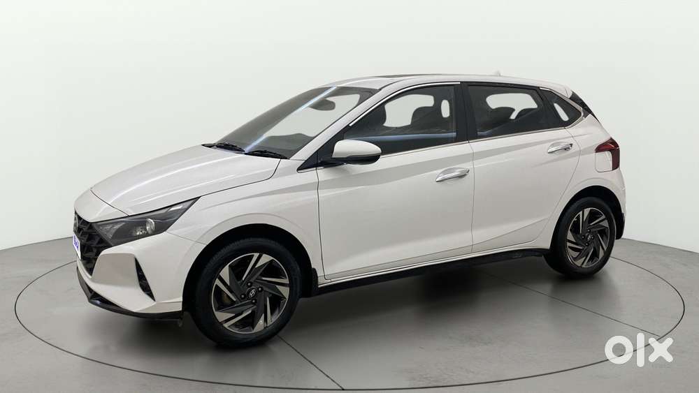 Hyundai New I20 1.2 Asta (o) Ivt, 2023, Petrol