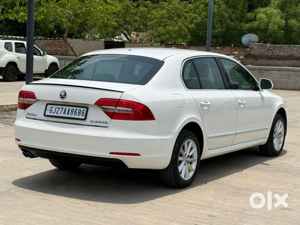 Skoda Superb 2013-2015 Elegance 1.8 Tsi At, 2014, Petrol