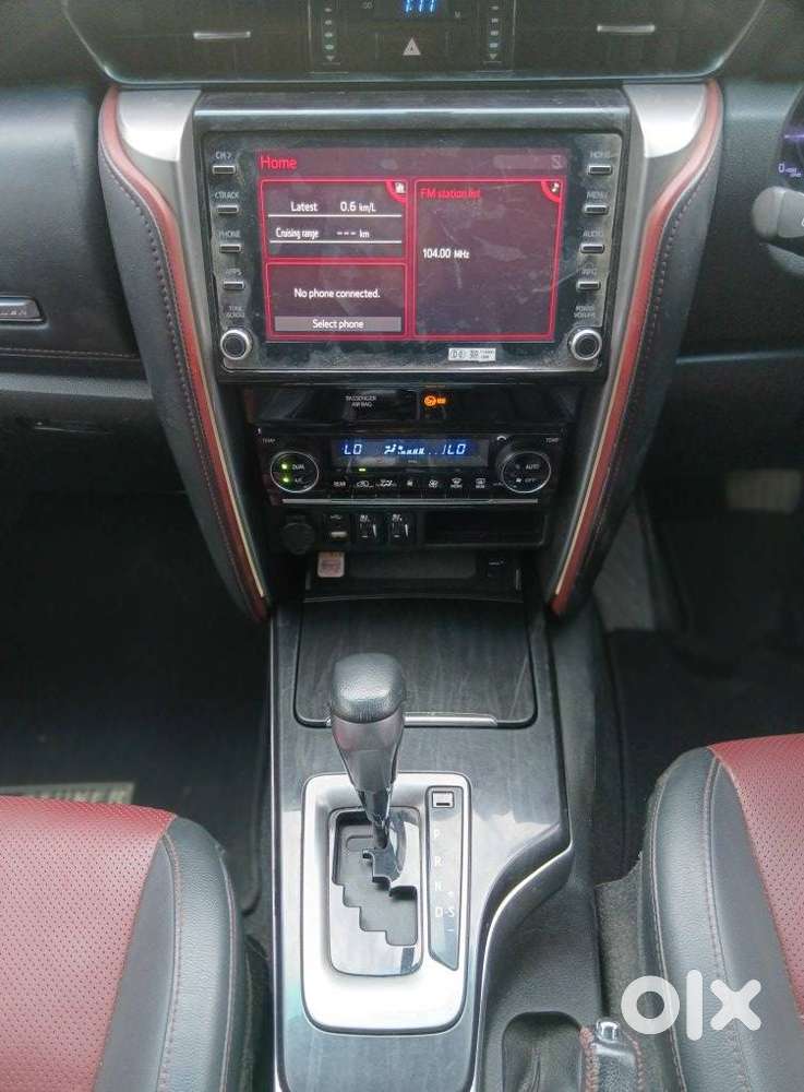 Toyota Fortuner Legender 4x2 At 2.8, 2022, Diesel
