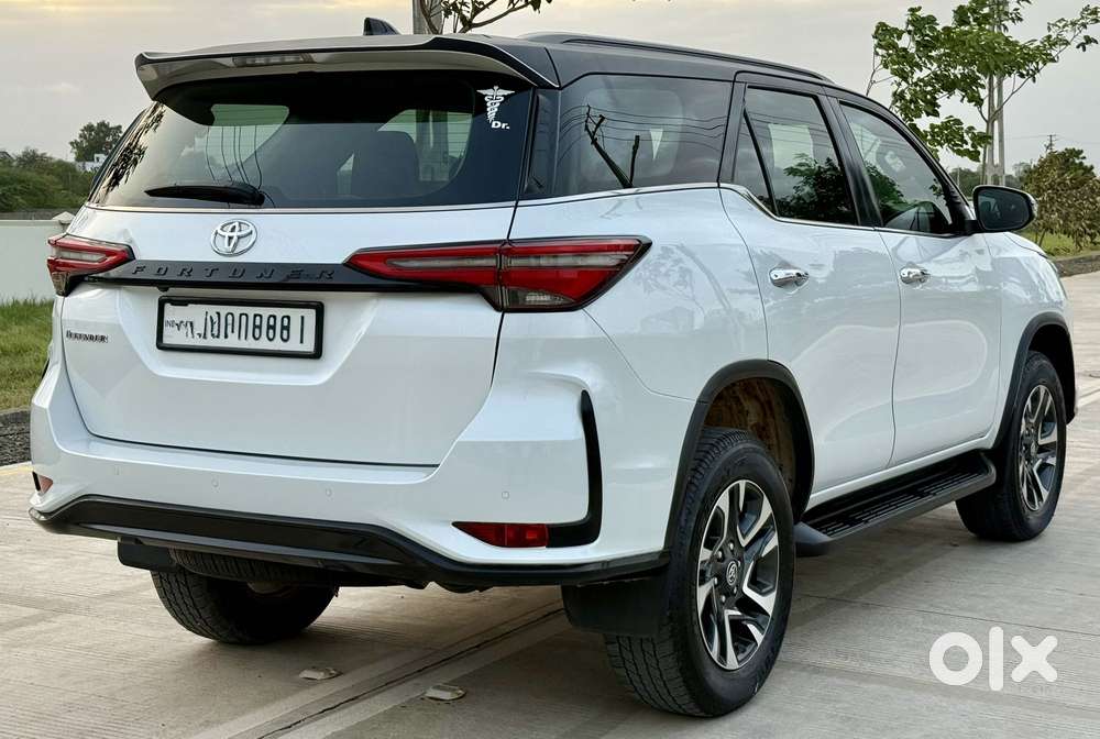 Toyota Fortuner Legender 4x2 At 2.8, 2024, Diesel