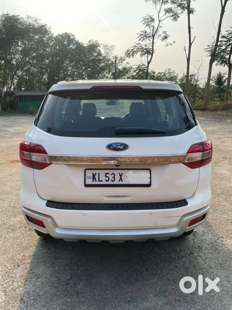 Ford Endeavour 3,2 Titanium At 4x4  2nd Owner