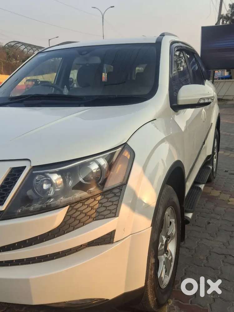 Mahindra Xuv500 2013 Diesel 125000 Km Driven
