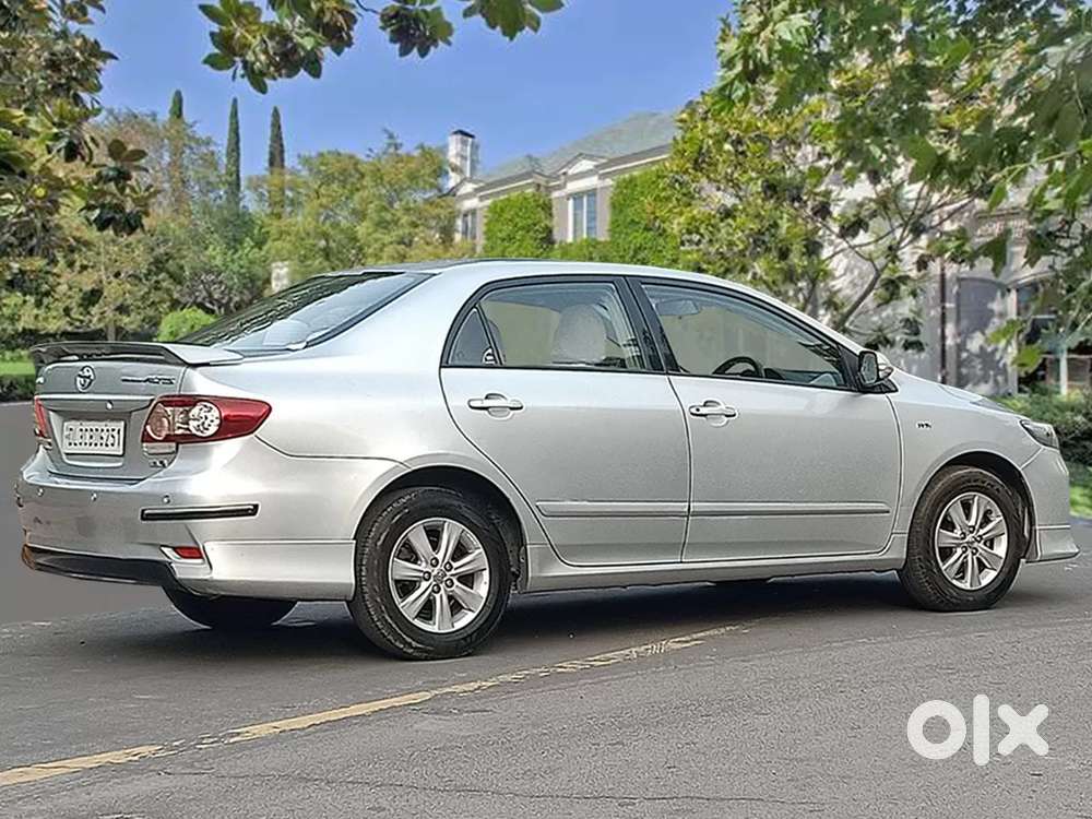 Toyota Corolla Altis [ ] 1.8 J, 2012, Petrol