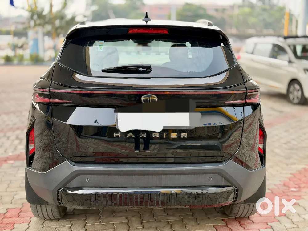 Tata Harrier Adventure Plus 2024 Dark Edition