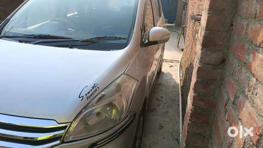 Maruti Suzuki Ertiga 2015 Diesel 120000 Km Driven December Model