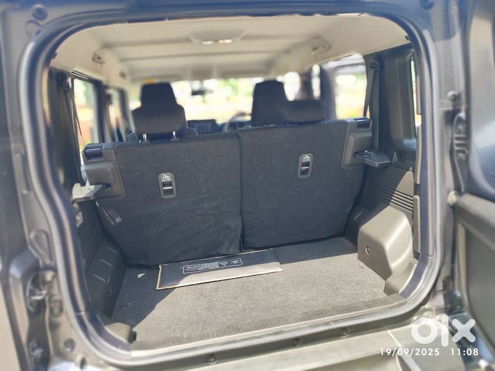 Maruti Suzuki Jimny Zeta Mt, 2023, Petrol