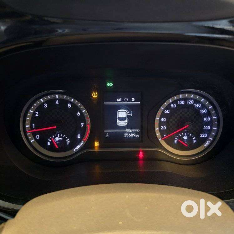 Hyundai Aura 1.2 Sx Cng, 2024, Cng & Hybrids