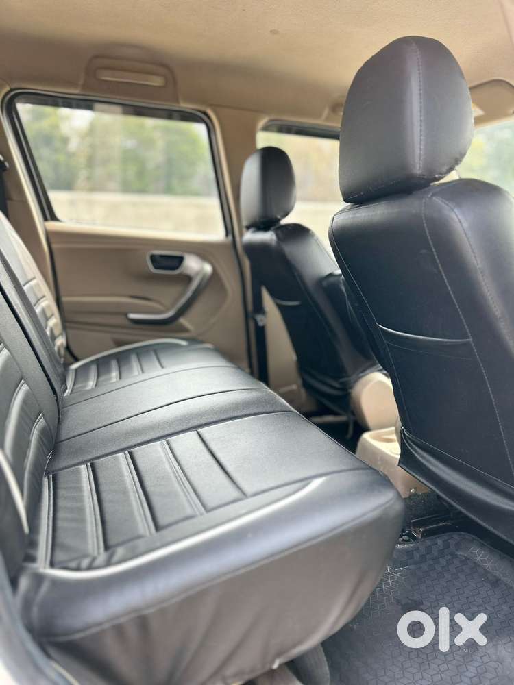 Mahindra Bolero Neo Plus N10 (o), 2022, Diesel