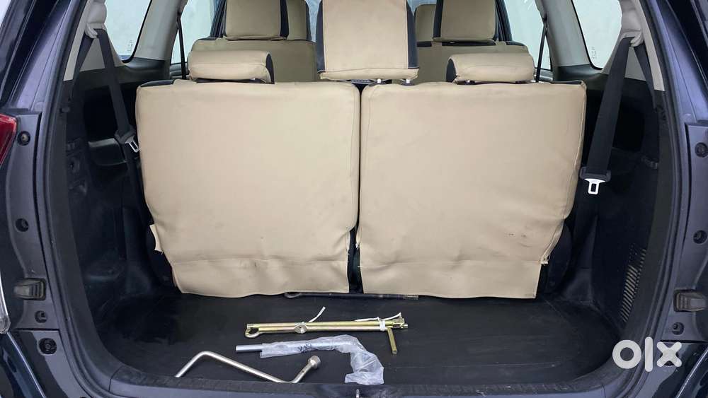 Toyota Innova Crysta 2.8 Zx At, 2016, Diesel