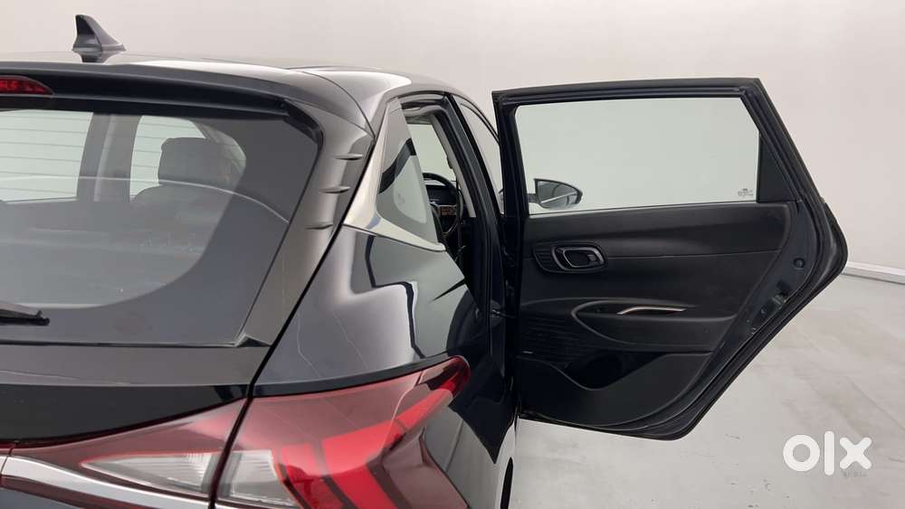 Hyundai New I20 1.0 Asta (o) Turbo Dct, 2022, Petrol