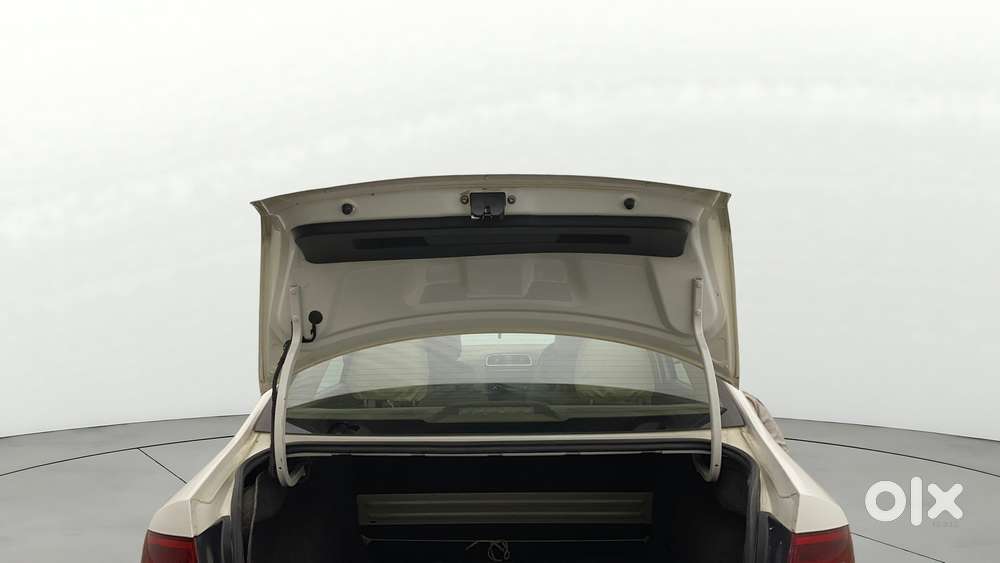 Skoda Rapid 1.6 Ambition Plus Mpi, 2014, Petrol