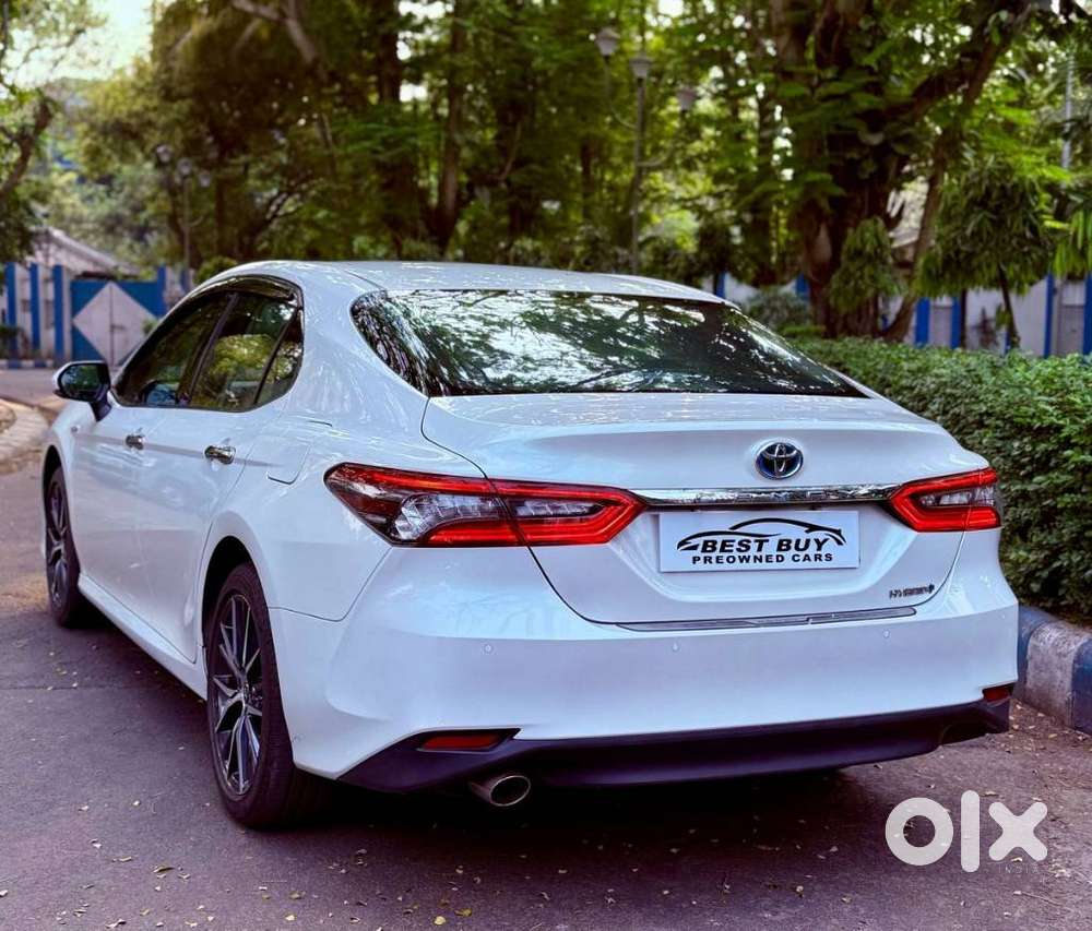 Toyota Camry Hybrid, 2024, Petrol