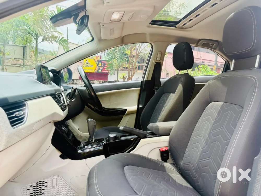 Tata Nexon Amt Xza Plus, 2021, Petrol