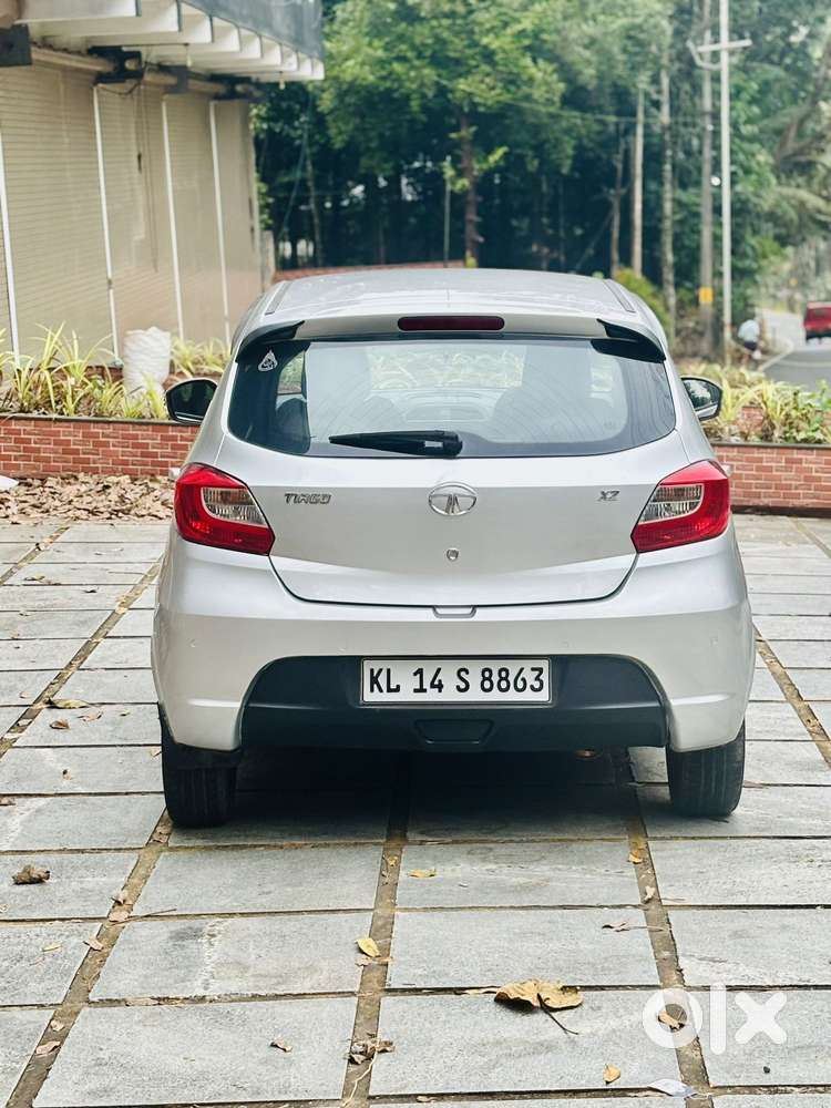 Tata Tiago Xz, 2016, Petrol