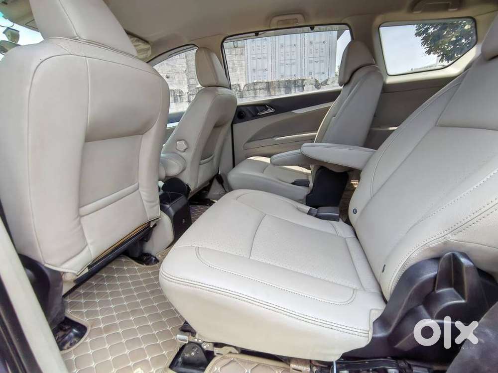 Mahindra Marazzo M8 8str, 2019, Diesel
