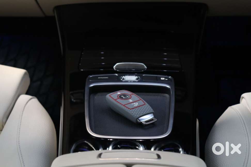 Mercedes-benz A-class Limousine 200, 2024, Petrol