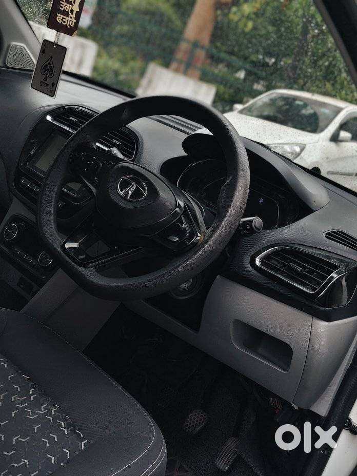 Tata Tiago Xza Plus, 2021, Petrol
