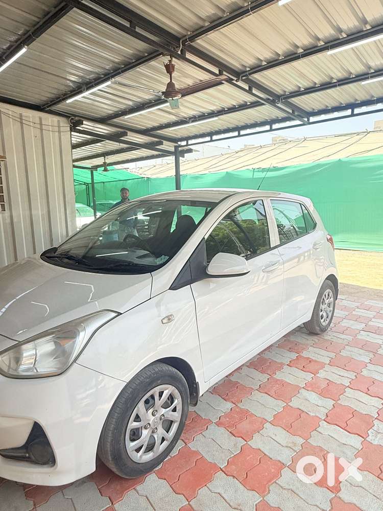 Hyundai Grand I10 2016-2017 Sportz, 2018, Petrol