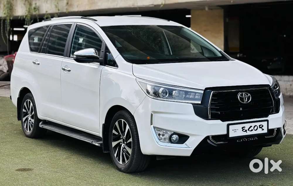 Toyota Innova Crysta 2.4 Z 7 Seater 2025