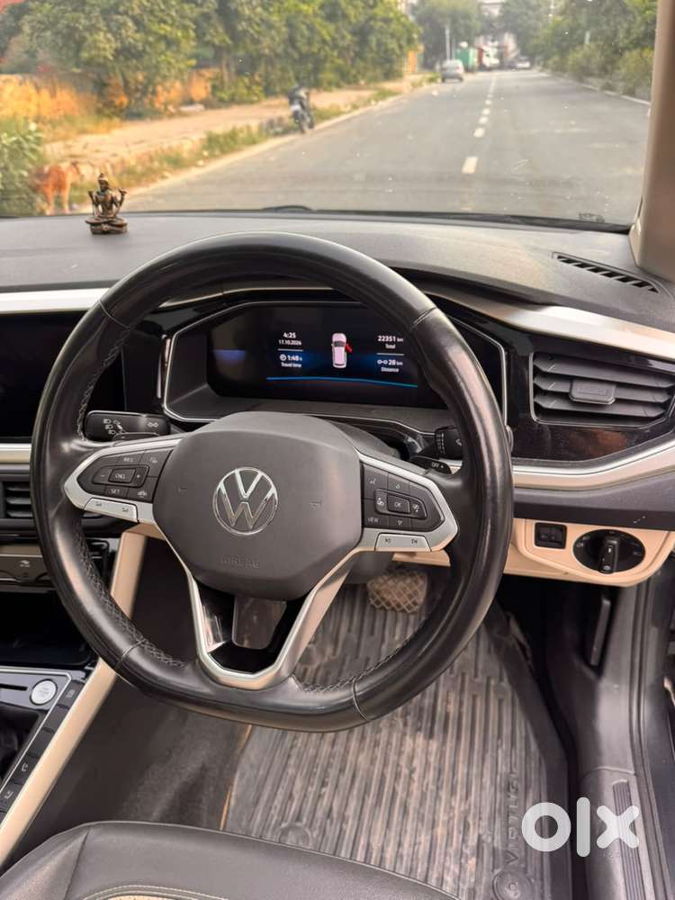 Volkswagen Virtus 1.0 Topline Tsi At, 2023, Petrol