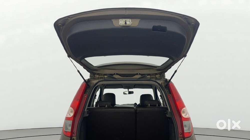 Maruti Suzuki Ritz Vxi, 2012, Petrol