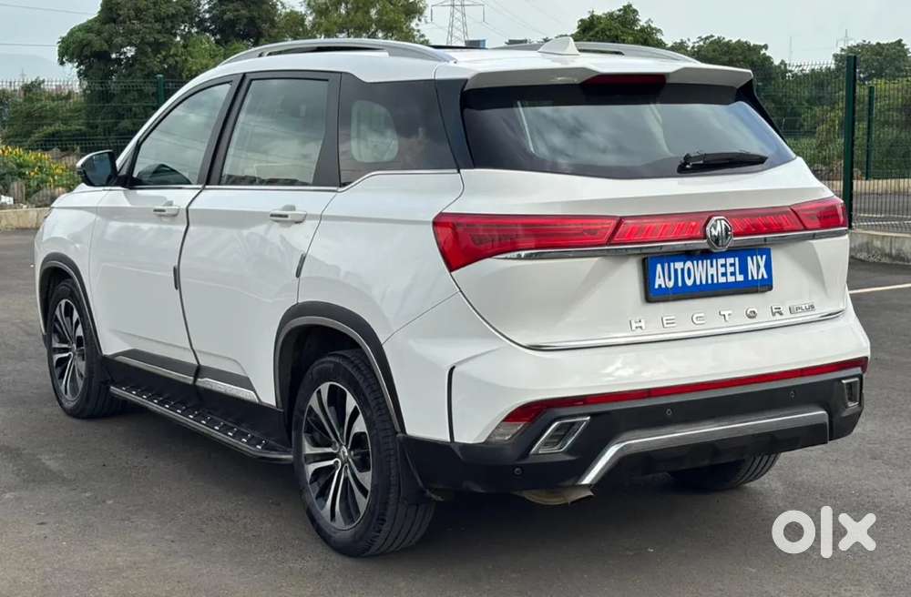 Mg Hector Plus Savvy Pro 1.5 Turbo Petrol Cvt 6 Str, 2023, Petrol