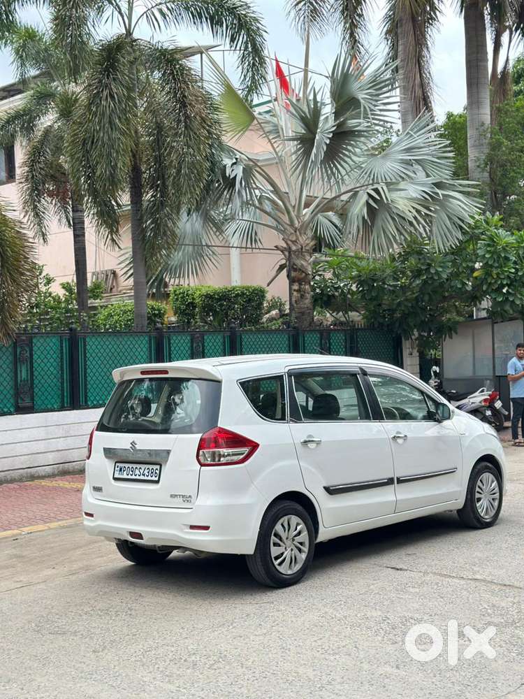 Maruti Suzuki Ertiga Vxi Shvs, 2015, Petrol