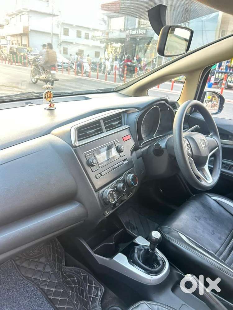 Honda Jazz 2016 Diesel Well Maintained