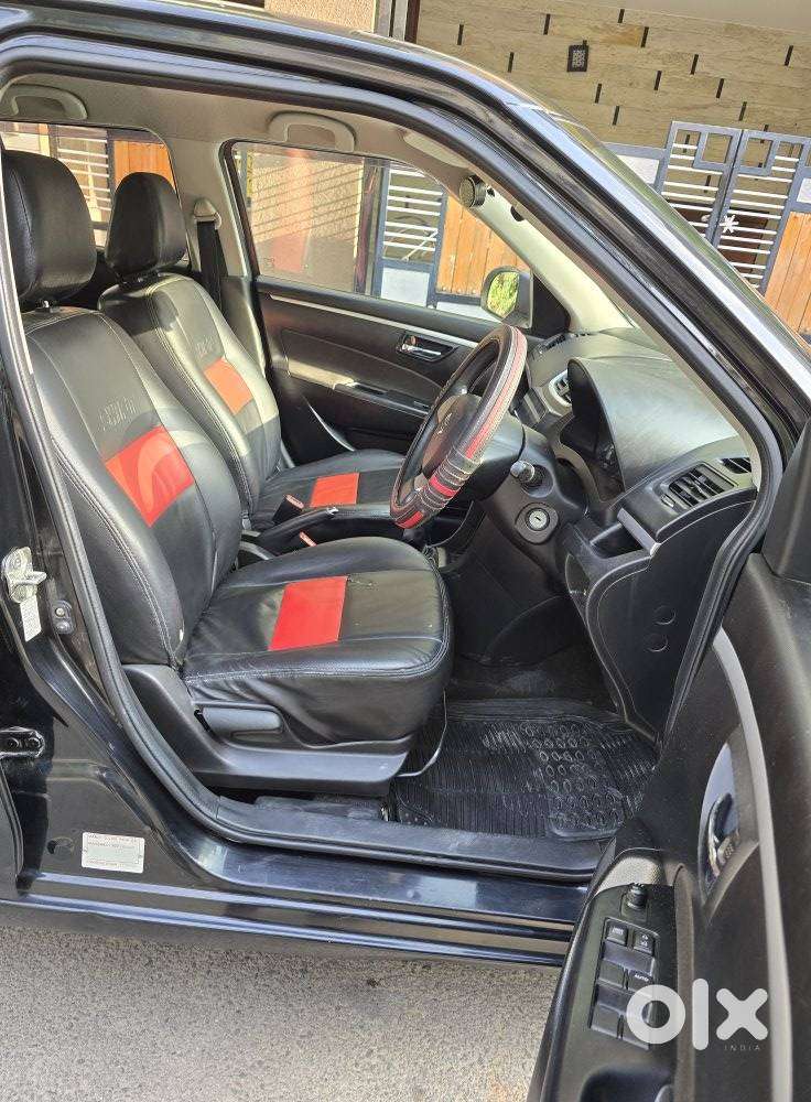 Maruti Suzuki Swift Vxi, 2011, Petrol