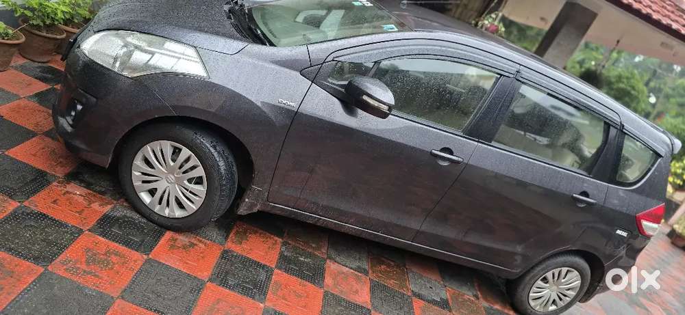 Maruti Suzuki Ertiga 2013 Diesel 110000 Km Driven