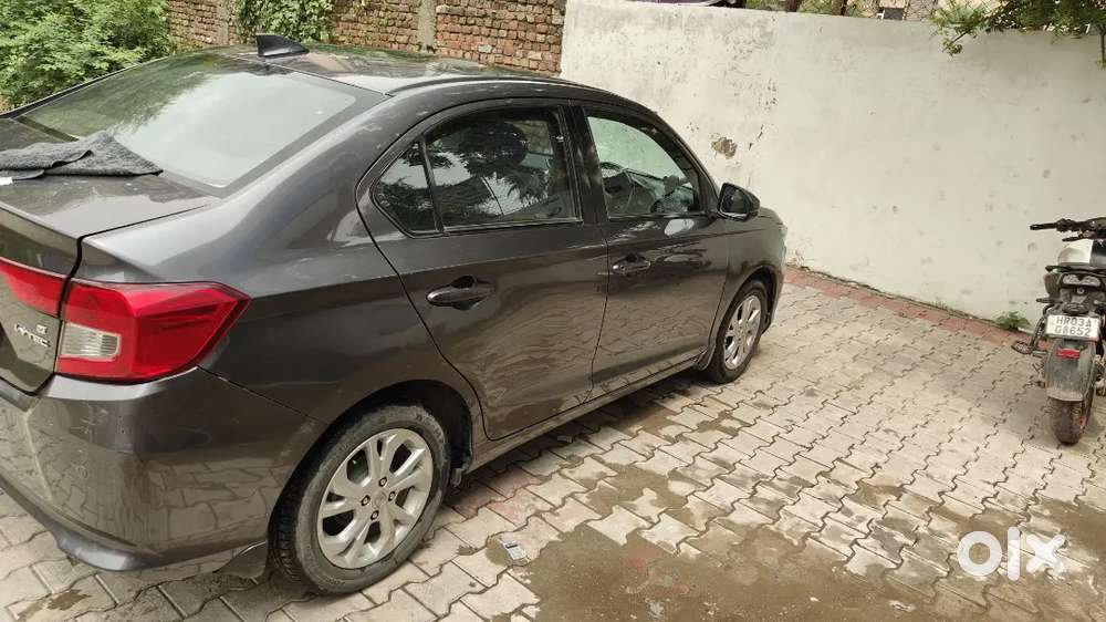 Honda Amaze 2nd Gen 2020 Petrol 117746 Km Driven