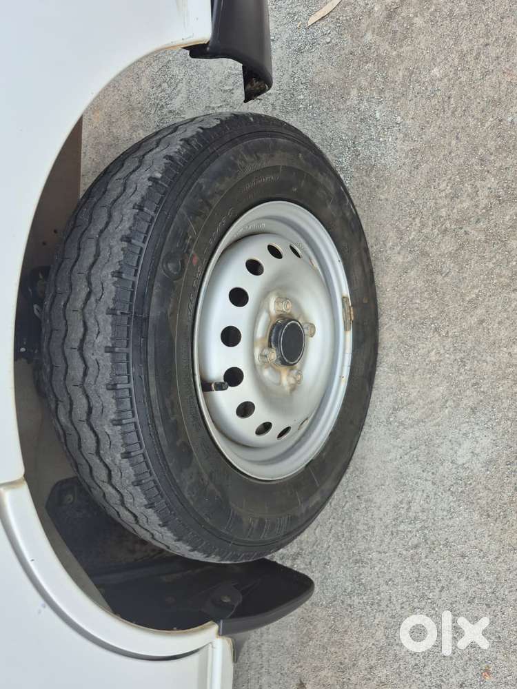 Maruti Suzuki Eeco 5 Str Ac (o), 2022, Petrol