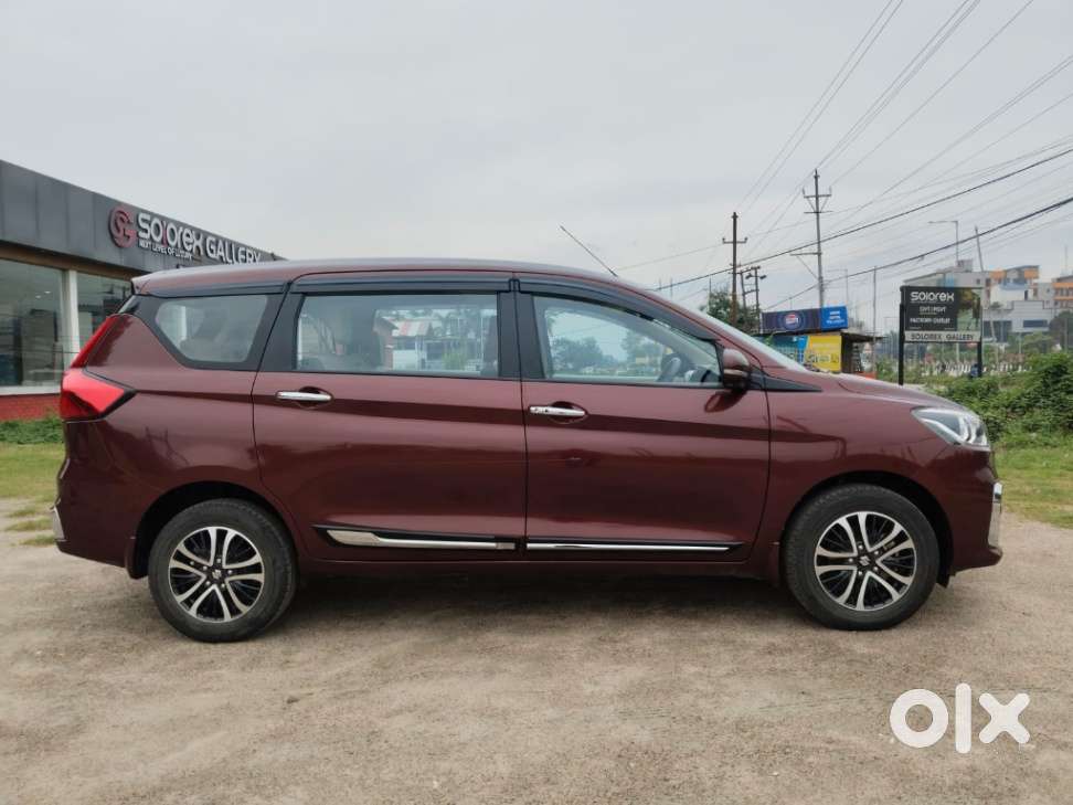 Maruti Suzuki Ertiga Zxi Plus At Shvs, 2022, Petrol