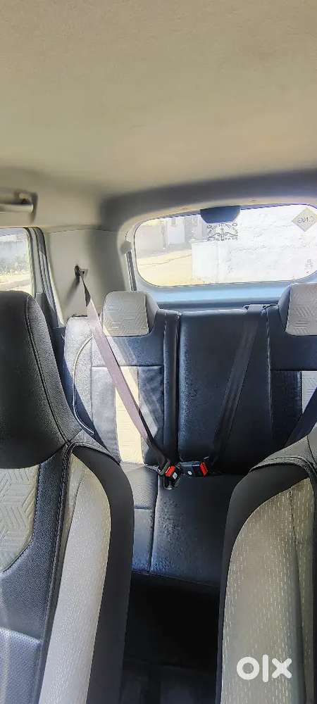 Commercial Vehicle Hai Ist Owner Hai Jiska Chaiye Contact Me