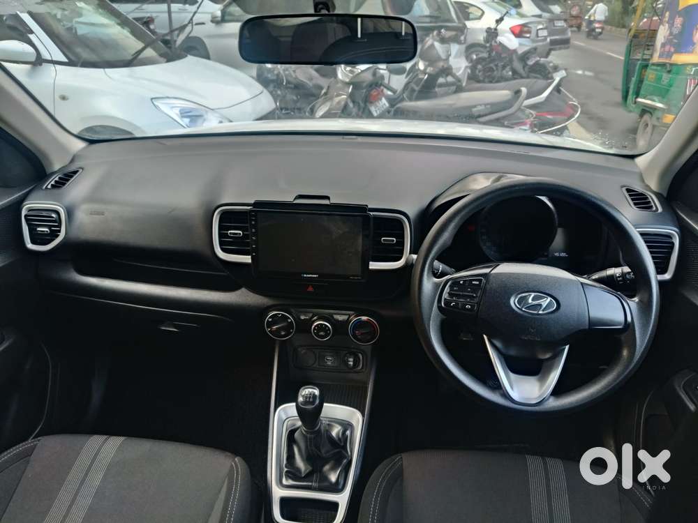 Hyundai Venue 1.2 S (o), 2021, Cng & Hybrids