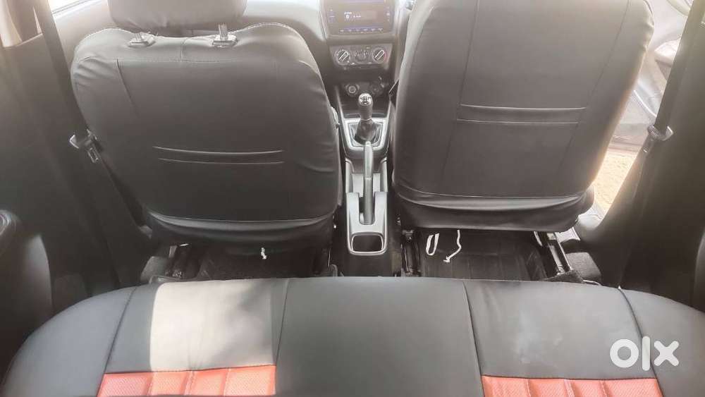 Maruti Suzuki Swift Vxi, 2021, Petrol