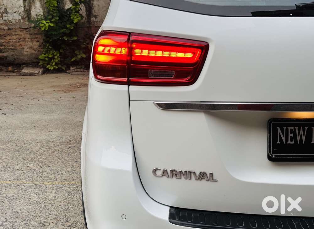 Kia Carnival Limousine Plus 7 Str, 2023, Diesel