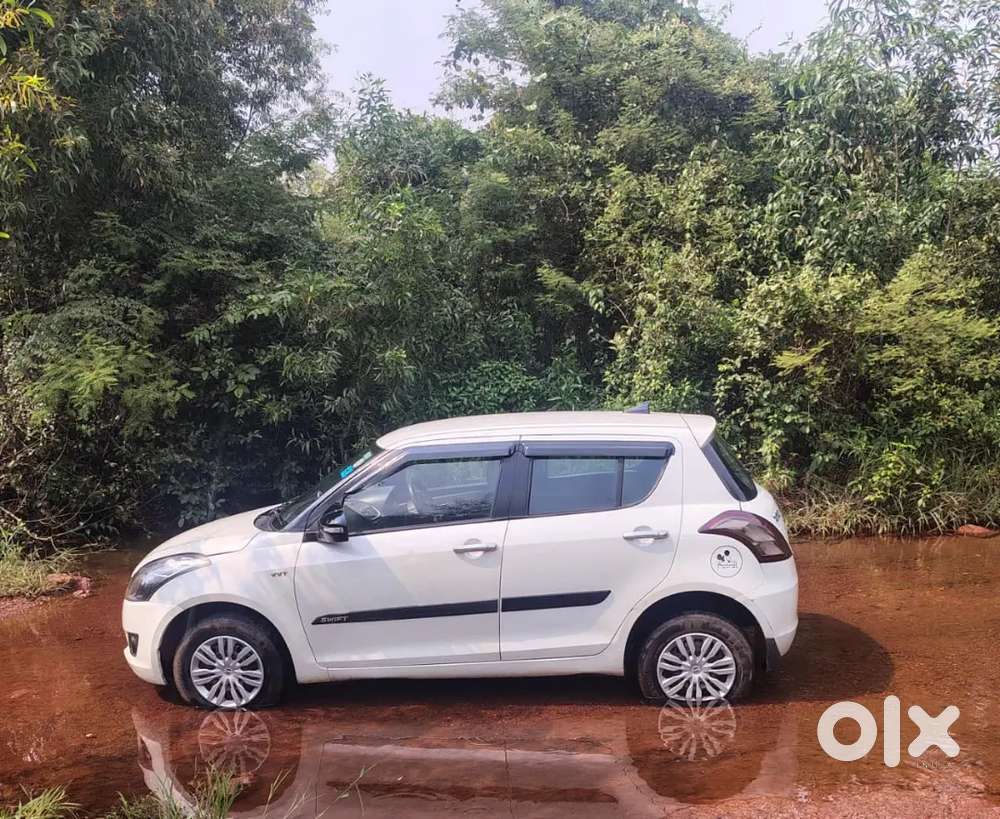 Maruti Suzuki Swift 2014 Petrol 79000 Km Driven