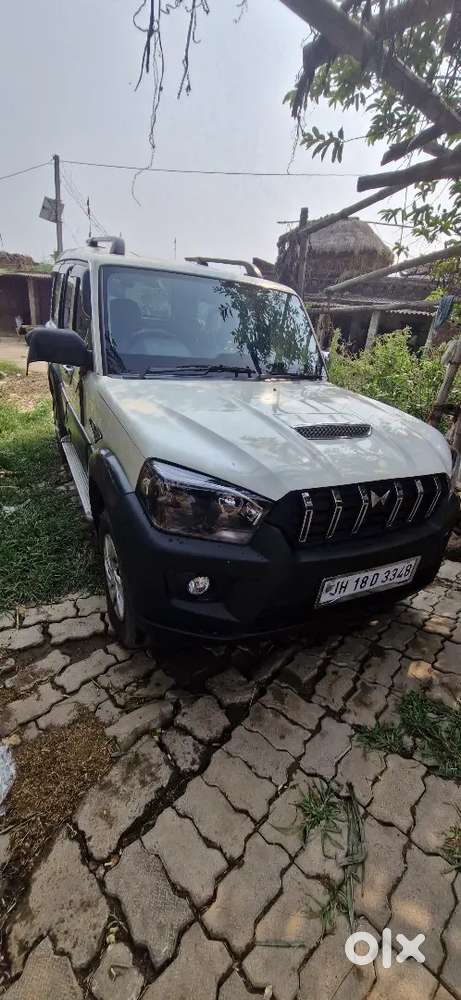 Mahindra Scorpio 2015 Diesel 158526 Km Driven